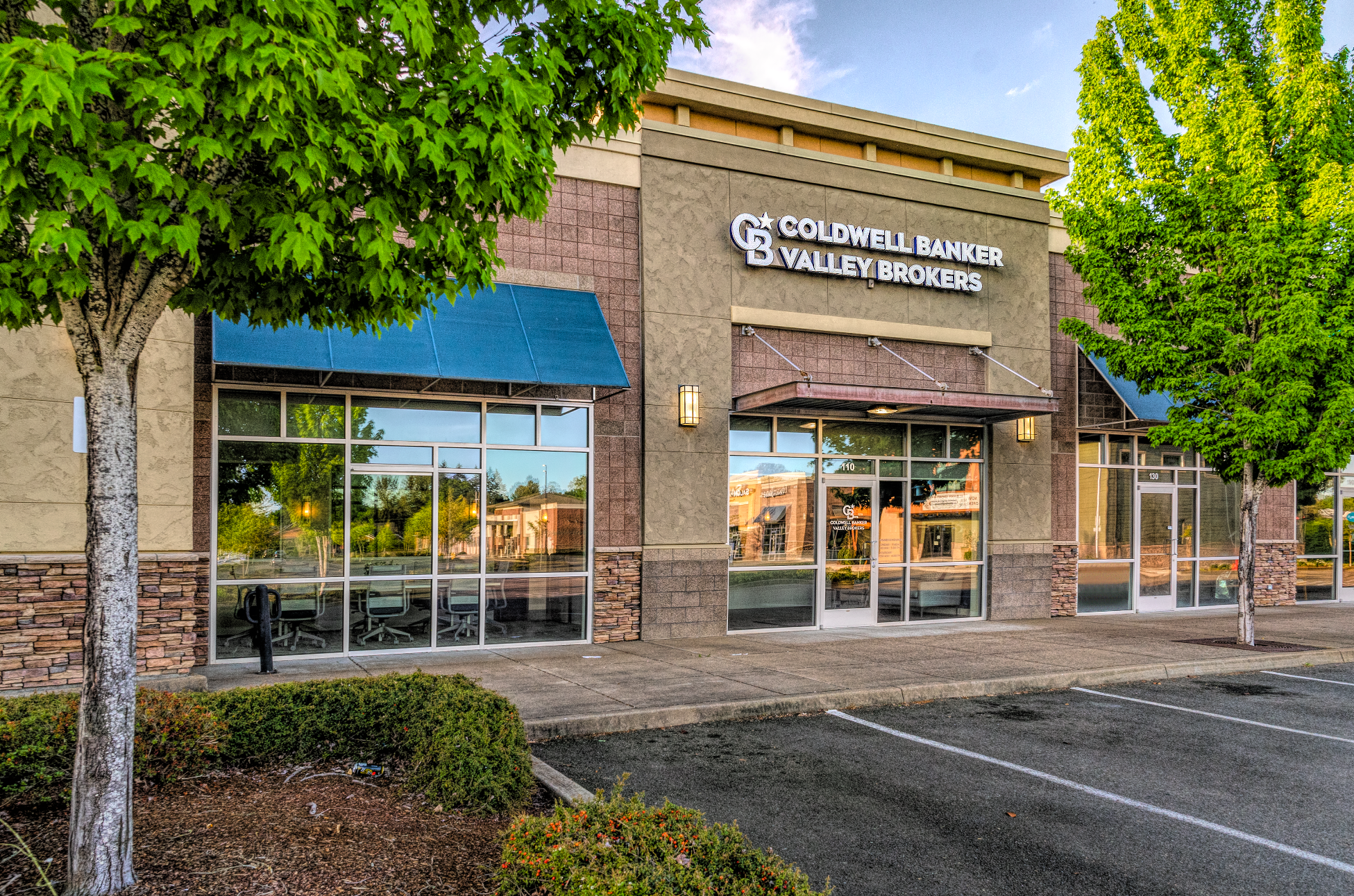 Shlesinger & deVilleneuve Attorneys PC Albany, OR Office