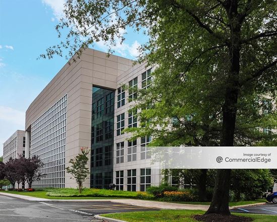 Tutunjian & Bitetto, P.C Woodbury, NY Office