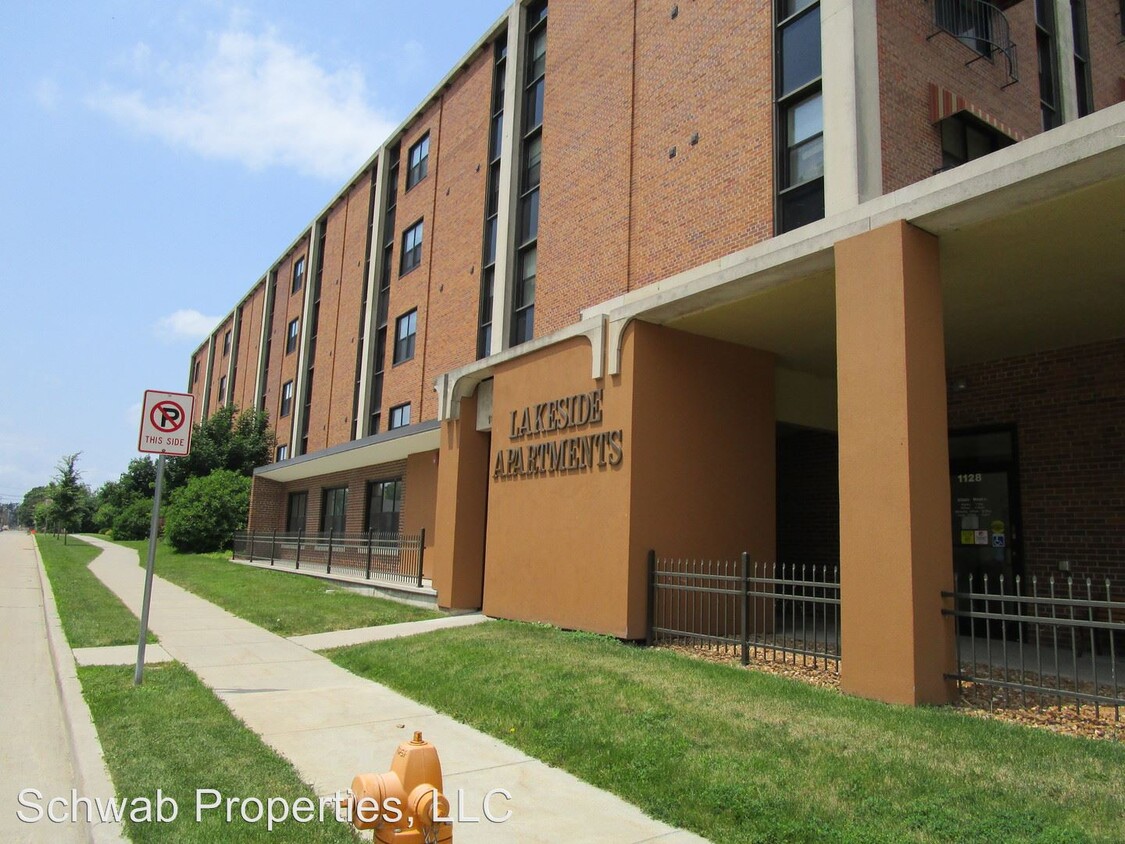 Schwab Legal Group, LLC Oshkosh,  Office