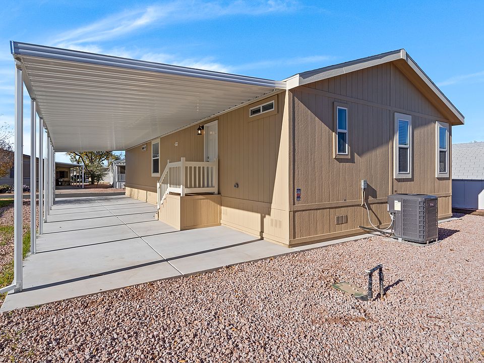 Moore Law Tucson,  Office