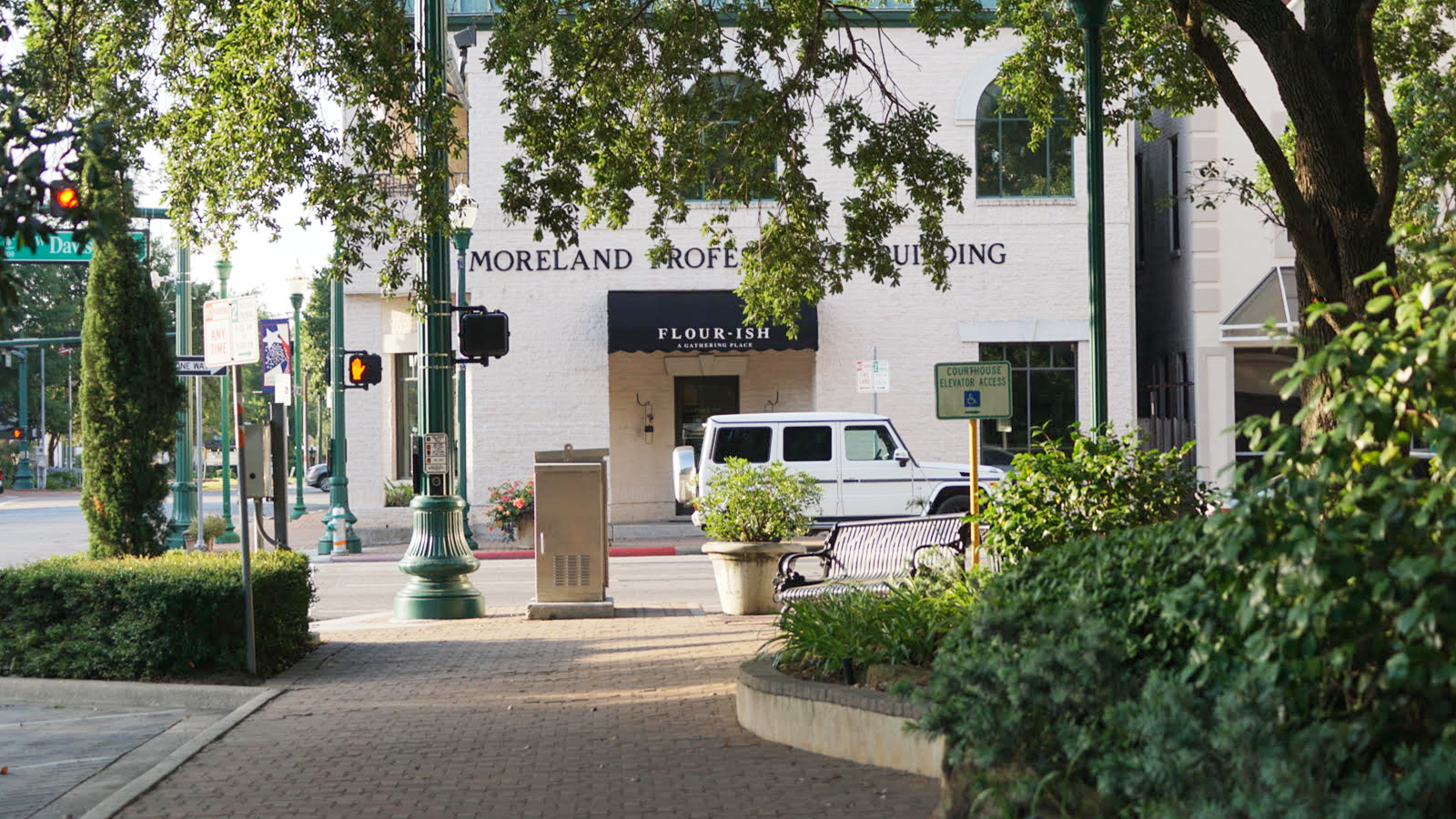 Hernandez Law Firm Conroe,  Office