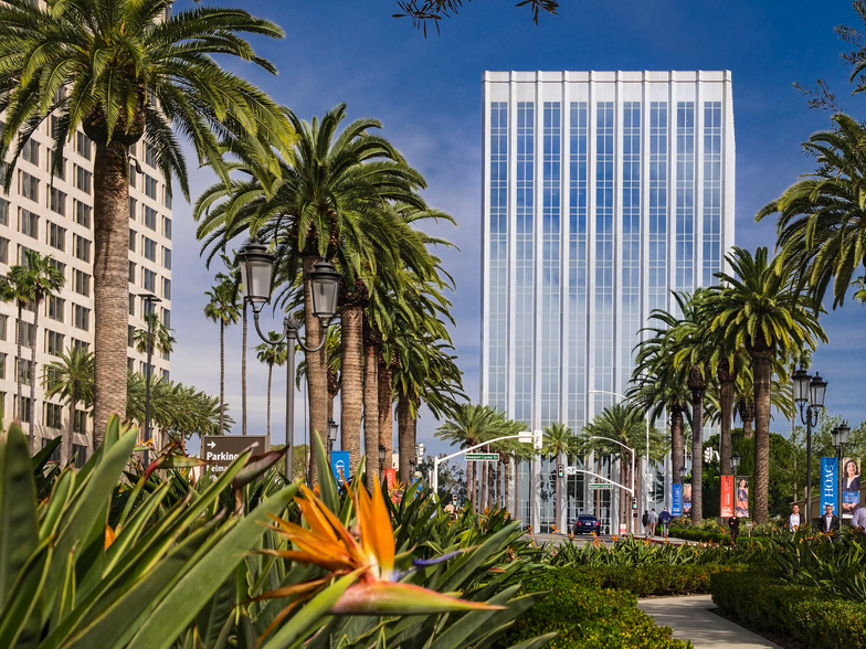 Stradling Yocca Carlson & Rauth Newport Beach, CA Office