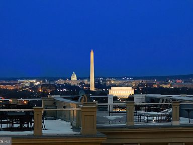 Southeast Closing Services, LLC Arlington,  Office